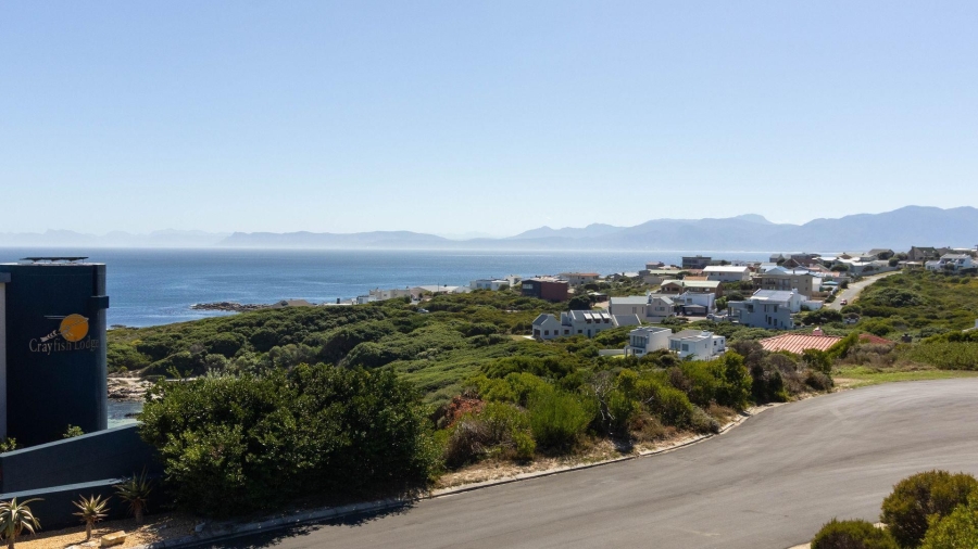 6 Bedroom Property for Sale in De Kelders Western Cape